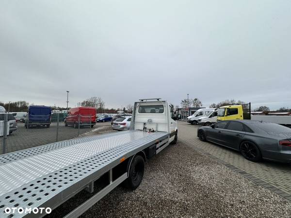 Mercedes-Benz Sprinter 519 - 15