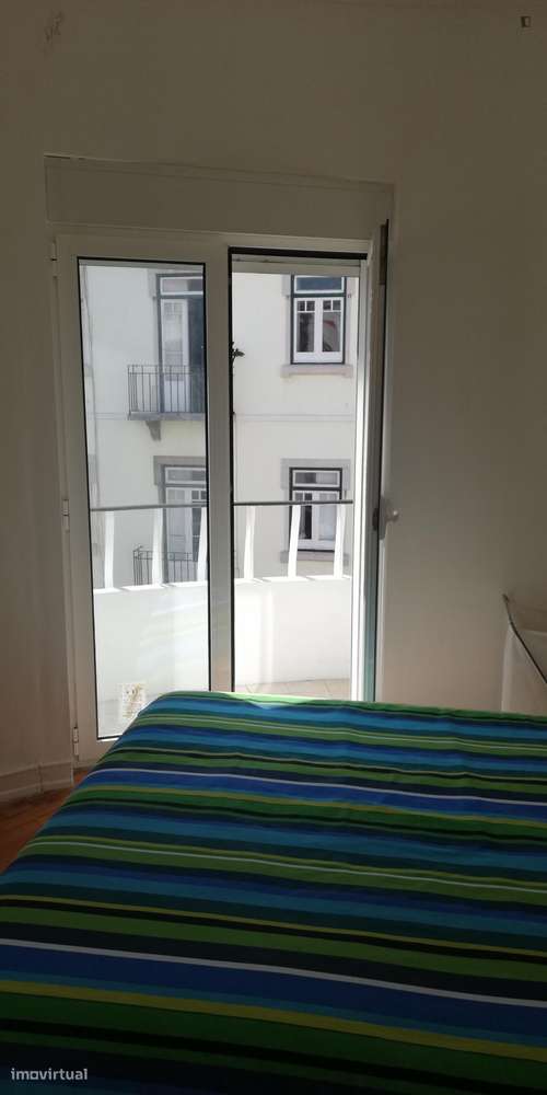 Quarto - localizado em Entrecampos Lisbon - Grande imagem: 3/10