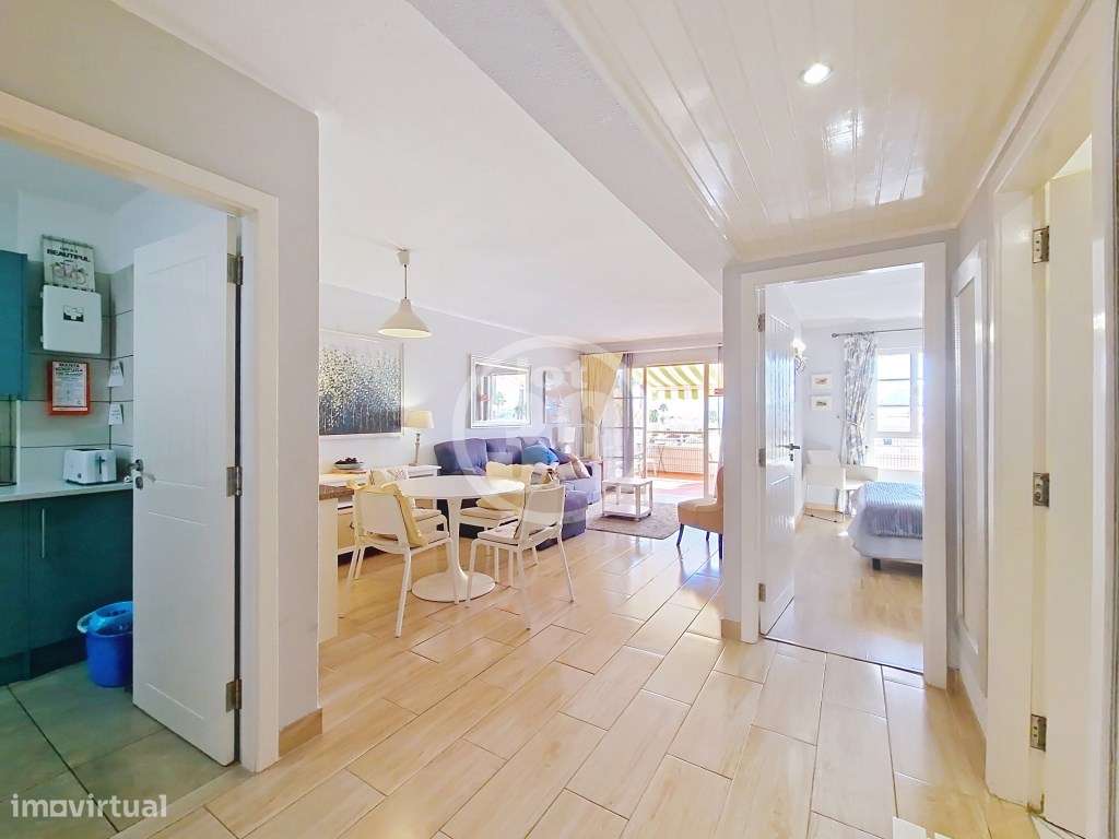 Bonito apartamento com 2 quartos inserido num excelente condomínio ... - Grande imagem: 5/28