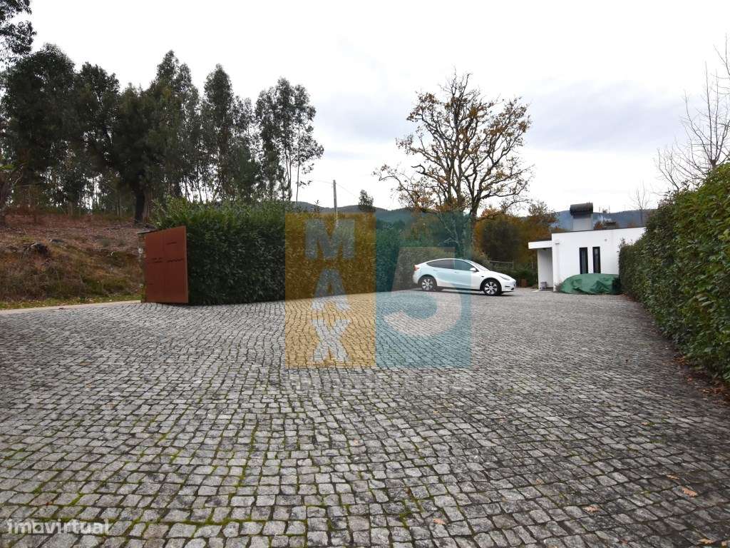 Villa com 4 moradias junto Praia Fluvial de Poço Corga - Castanheir...-55