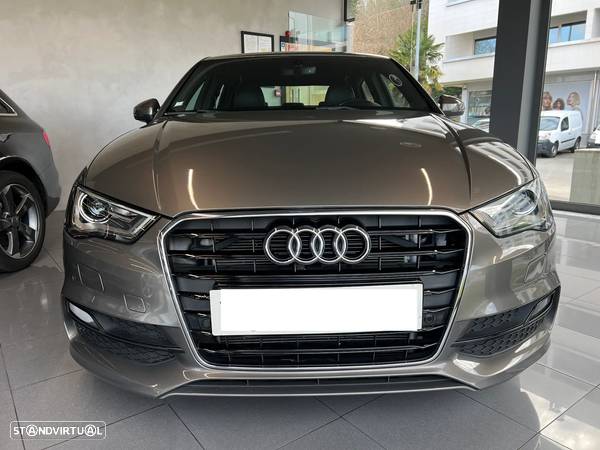 Audi A3 Limousine 1.6 TDI S-line S tronic - 4