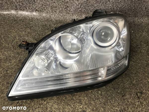 ML W164 lampa lewy przod lewa przednia H7 ladna - 1