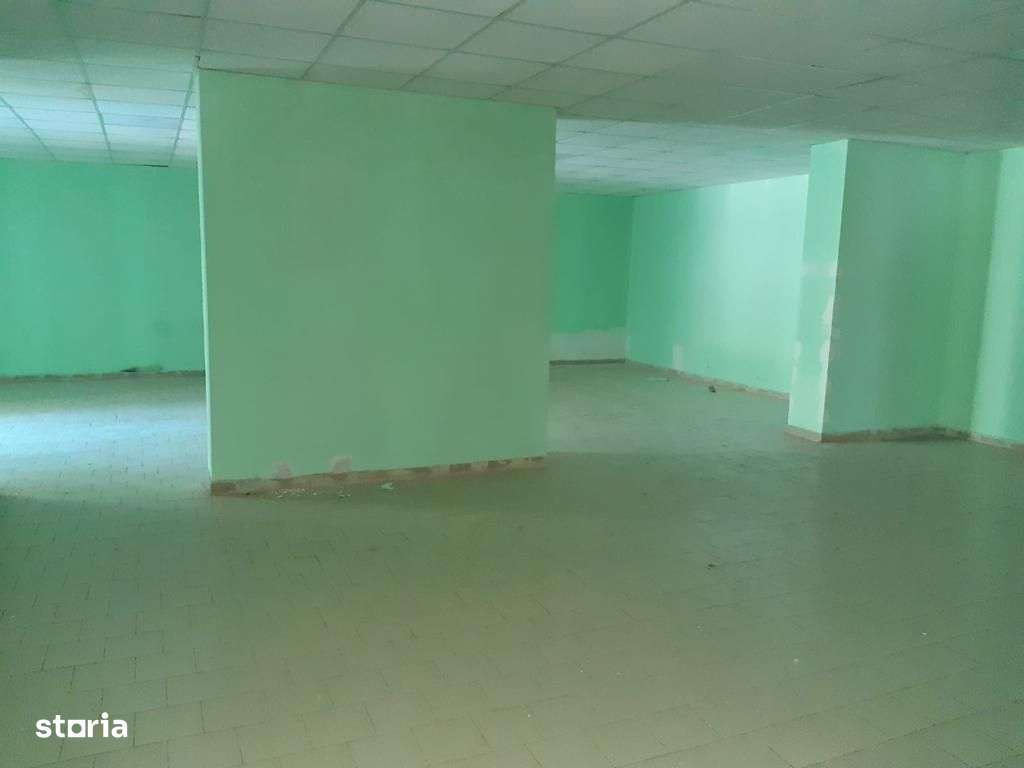Spatiu comercial Moinesti Lucacesti - 511 mp-6