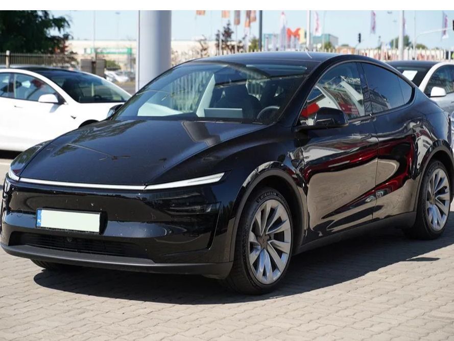 Tesla Model y 2026