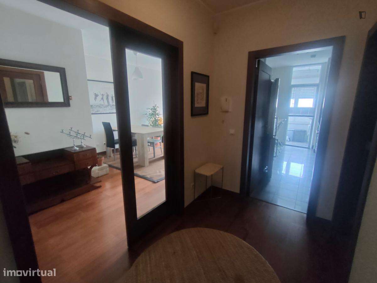 Apartamento com 2 quartos - localizado em São Pedro da Afurada Porto - Grande imagem: 5/10