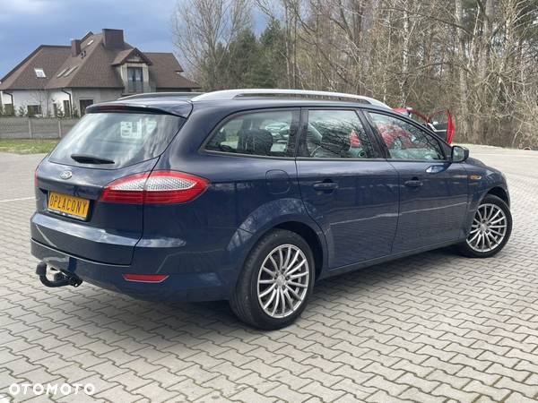 Ford Mondeo 2.0 Silver X - 26