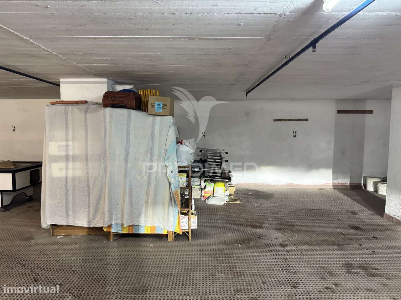 Lugar de estacionamento coberto com 20 m² – Acesso fácil - Grande imagem: 2/4