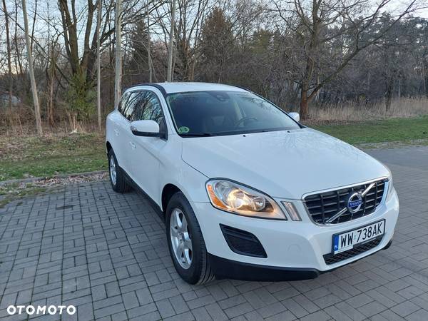 Volvo XC 60 D3 Momentum - 2