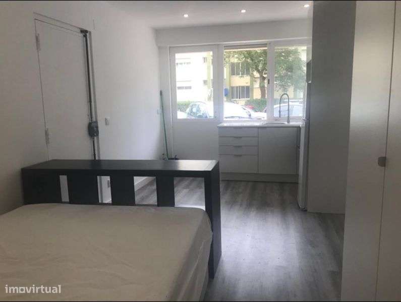 Arrendo T0 em Paço de Arcos Equipado - Grande imagem: 4/6