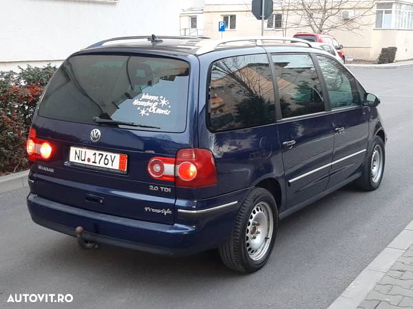 Volkswagen Sharan 2.0 TDI Comfortline - 5