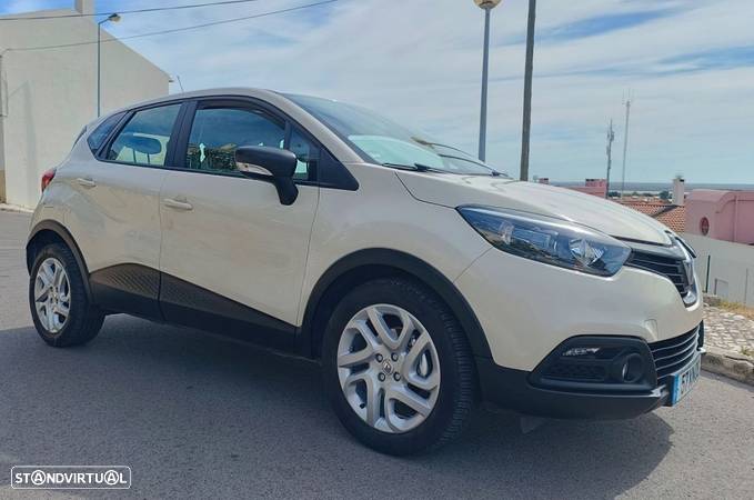 Renault Captur 1.5 dCi Exclusive - 1