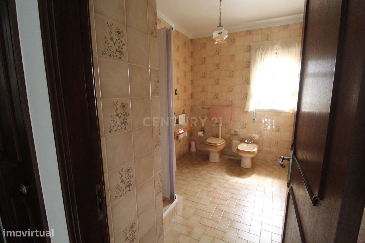 Moradia com seis quartos - Leiria - Grande imagem: 5/24