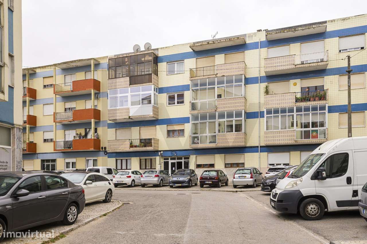 Apartamento T2 no Casal do Marco – Conforto, Luminosidade e Excelente-29