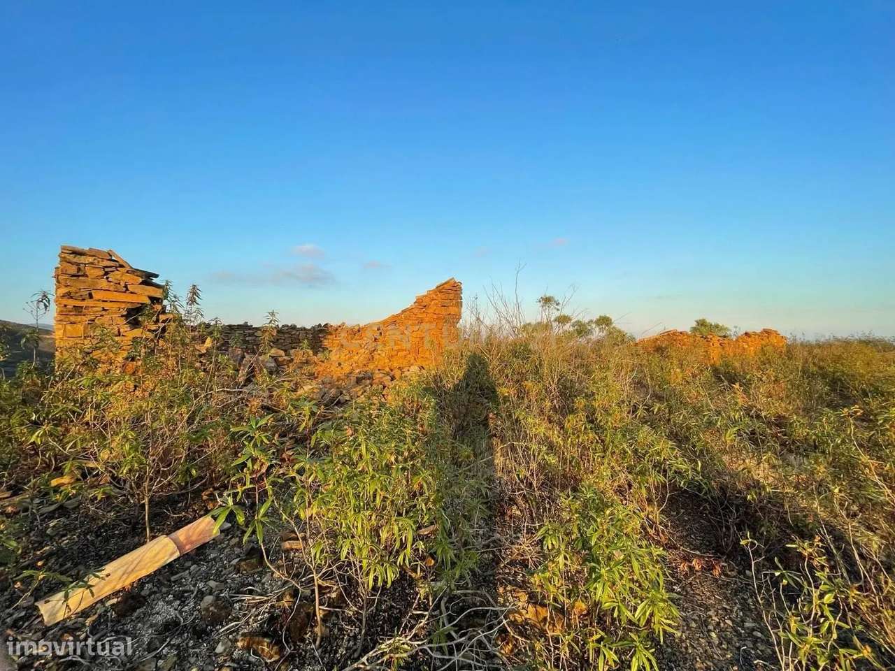 Terreno Urbano em Tavira - com possibilidade de investimento-3