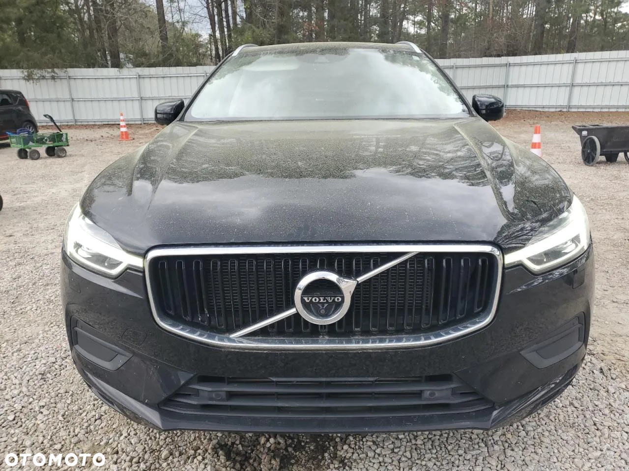 Volvo XC 60 T5 AWD Momentum - 3