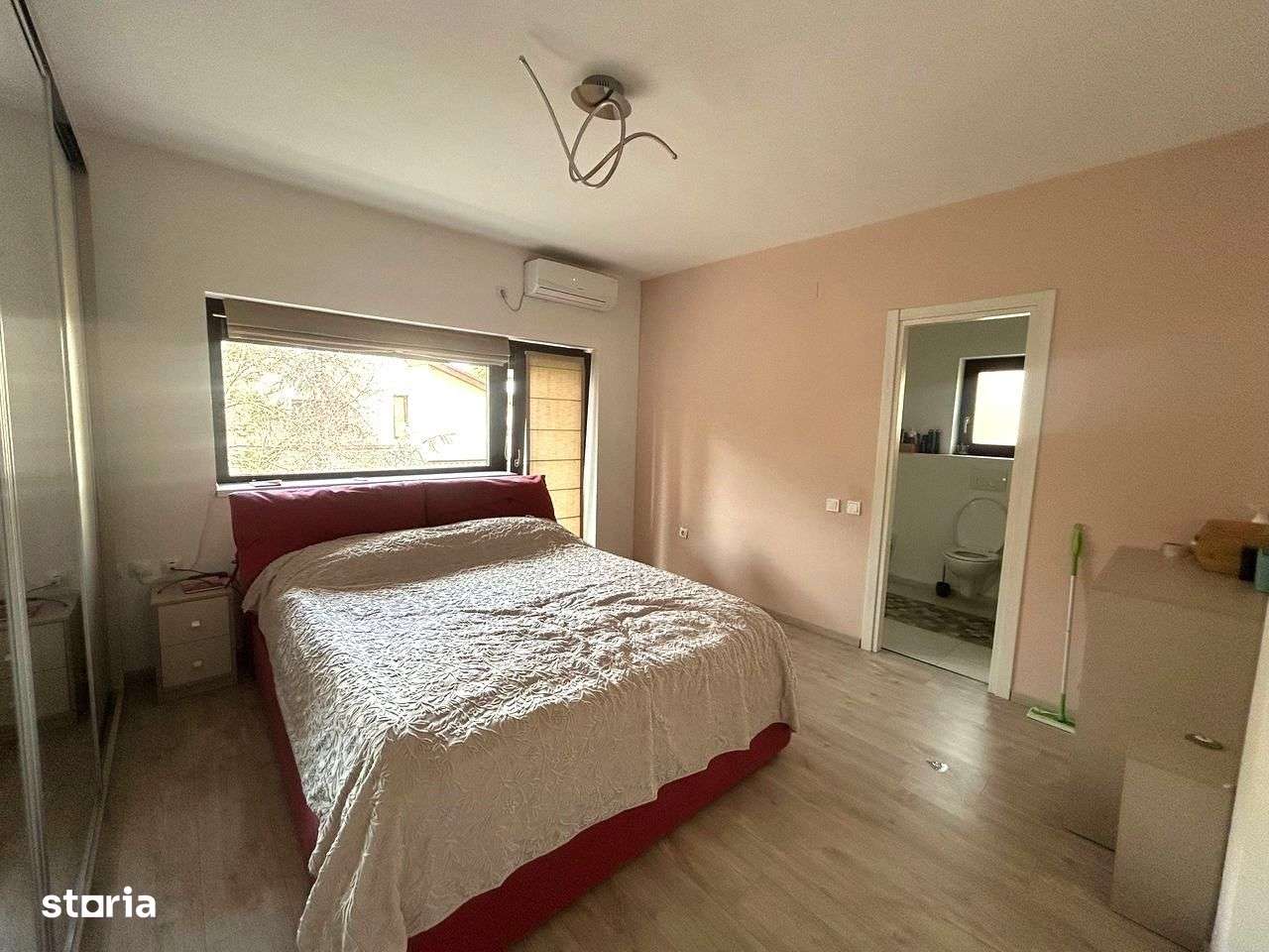 Vilă de vânzare | Bucurestii Noi | 5 camere | Garaj-2