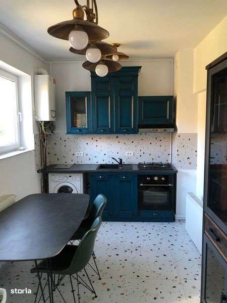 Centrul Civic camera cu baie proprie - Imagine principală: 4/8