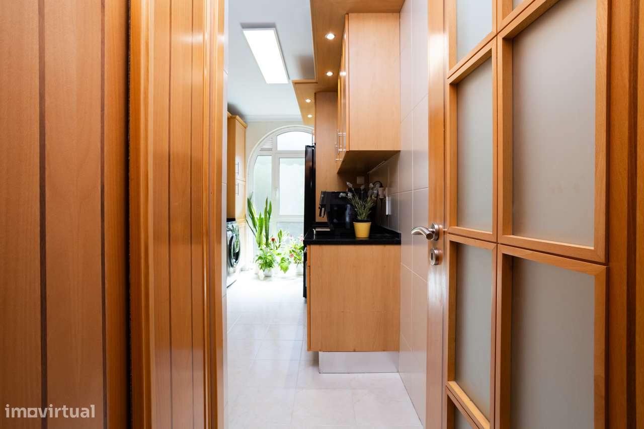 Descubra o Lar Perfeito: Apartamento T3 com Piscina e Jardim em Condom-28