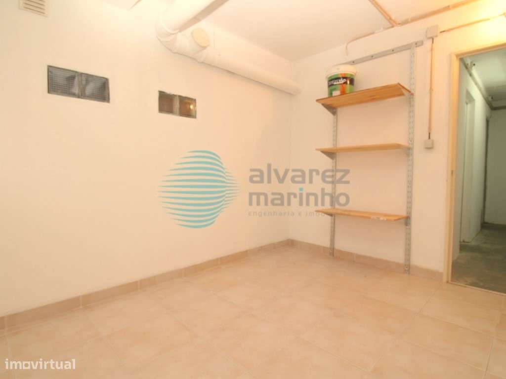 Apartamento T4, com 3 lugares de estacionamento, Parque das Nações-48
