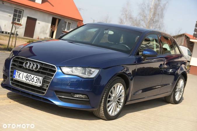 Audi A3 2.0 TDI Attraction S tronic - 3