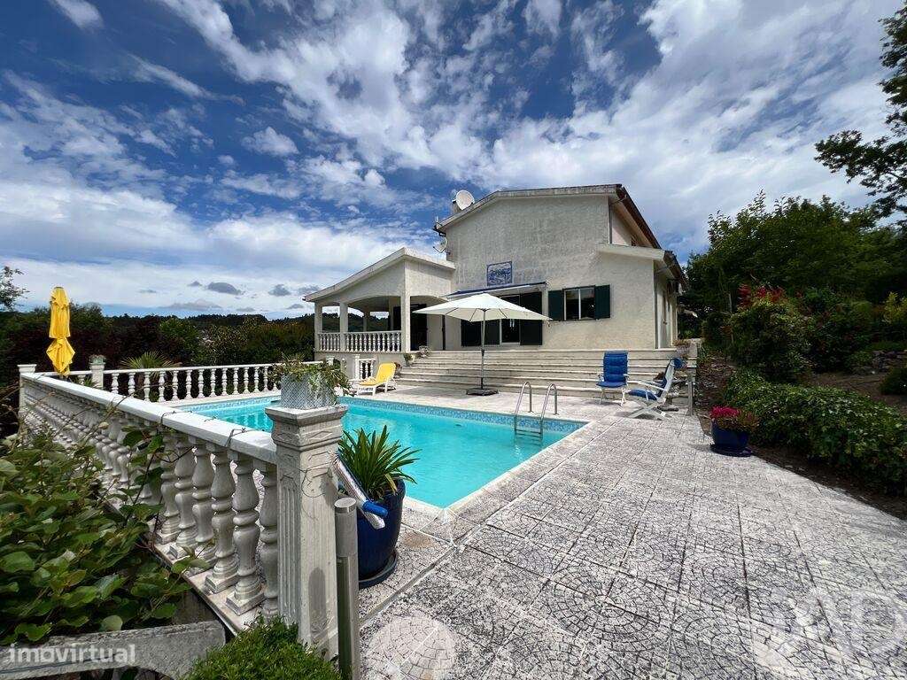 Casa / Villa T4 em Ferreira de Aves de 360,00 m2 - Grande imagem: 4/30