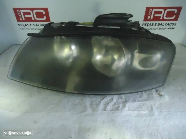 Farol Audi A3 - 2