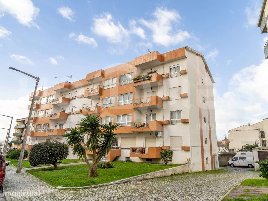 Apartamento T3 | Garagem | Arrumos | Centro Histórico-56