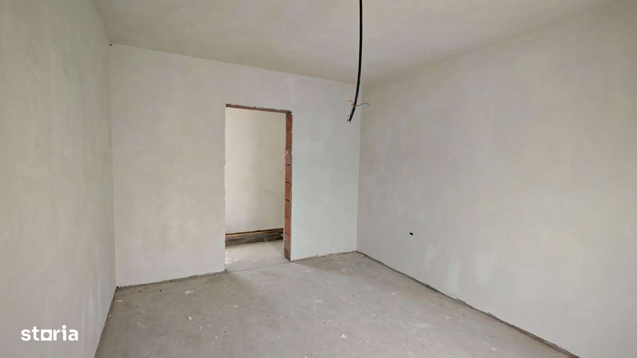 Vila LUX Parter+Etaj(stil mediteranean) in Stupini zona Plugarilor-12