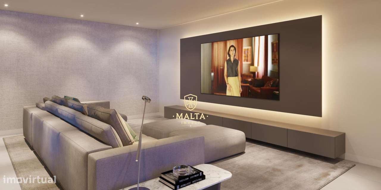 Moradia T3 de Luxo com Piscina Privada em Braga-29