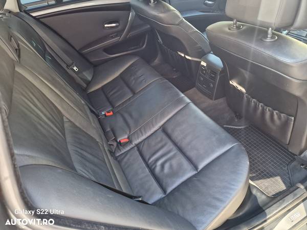 BMW Seria 5 520d Aut. - 4