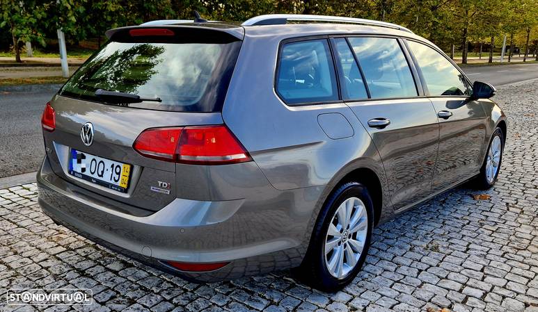 VW Golf Variant - 4