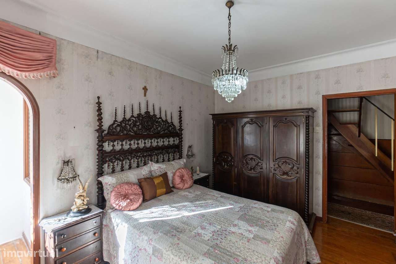 Casa c/ História e Potencial Extraordinário, Zona Tradicional do Porto-21