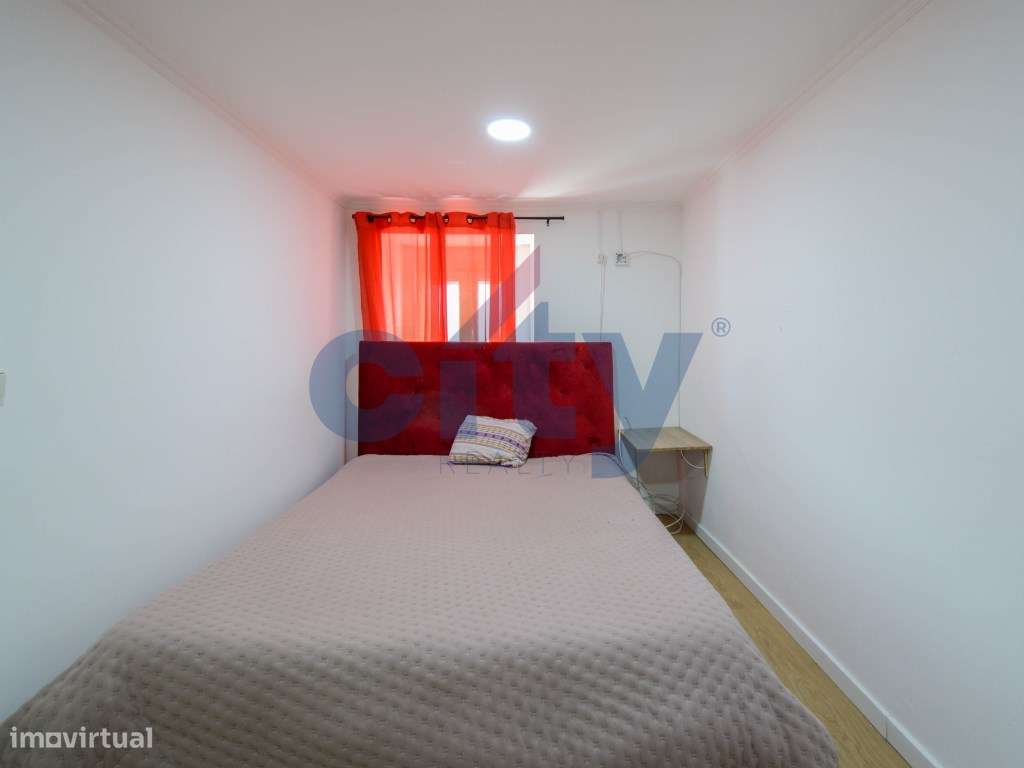 Moradia T2 c/ Terraço e Espaço Exterior | Tramagal, Abrantes-5