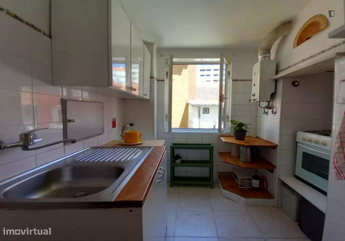 Apartamento com 1 quartos - localizado em Intendente Lisbon - Grande imagem: 4/7
