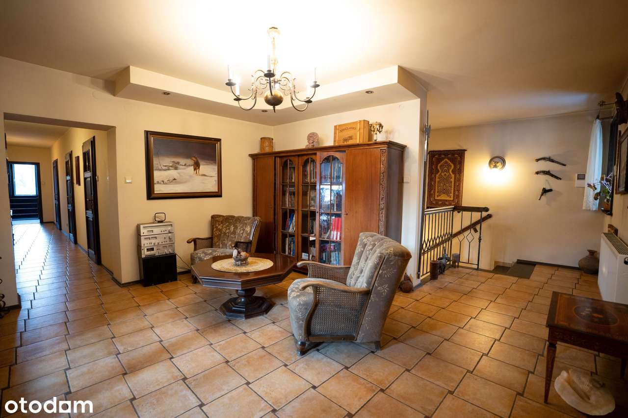 Ustroń - budynek w atrakcyjnej lokalizacji-15