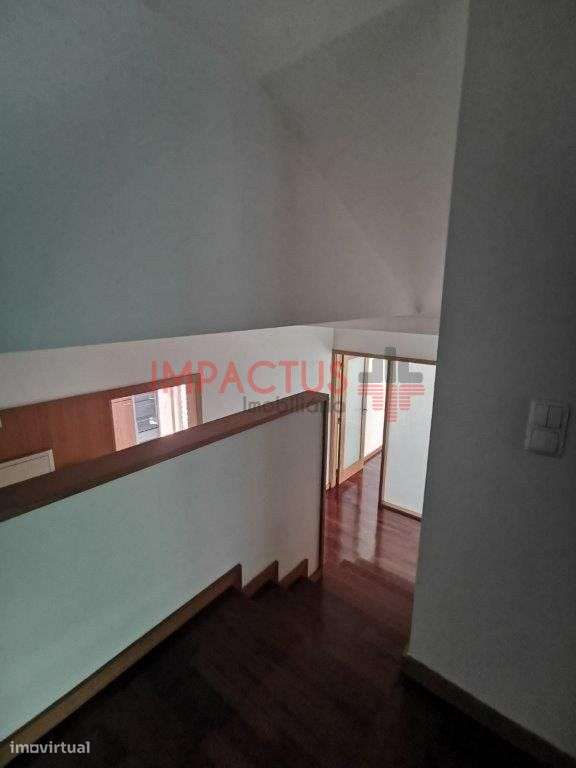 Apartamento T2 com lugar de garagem - Grande imagem: 5/10