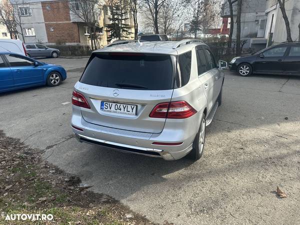 Mercedes-Benz ML 250 BlueTec 4MATIC Aut - 21