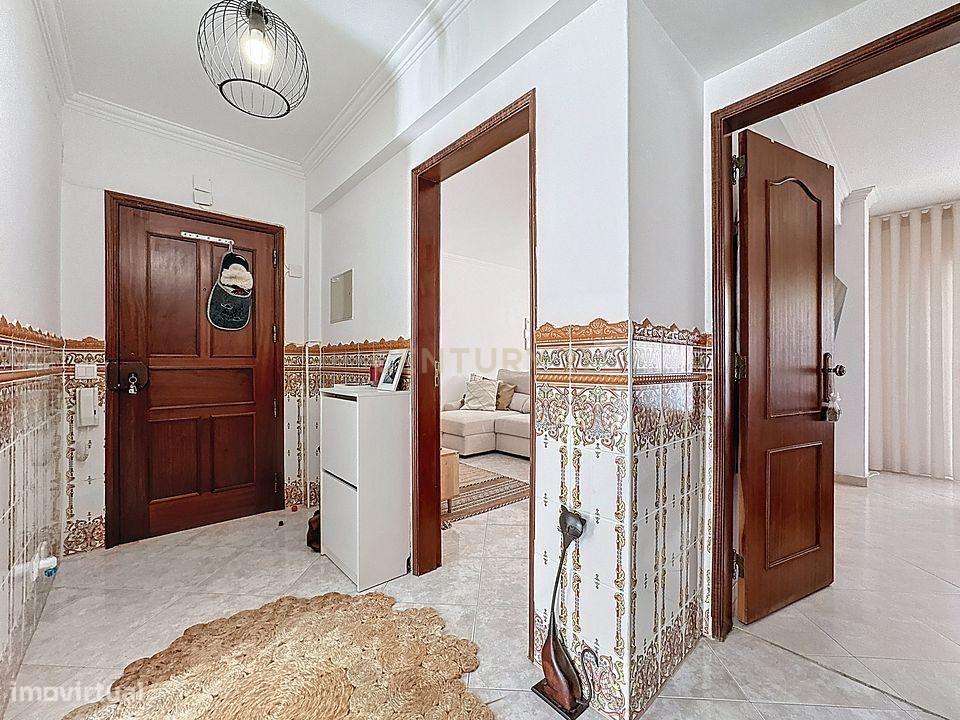 Fabuloso T2 Quinta do Conde - ideal para 1ª habitação - Grande imagem: 5/20