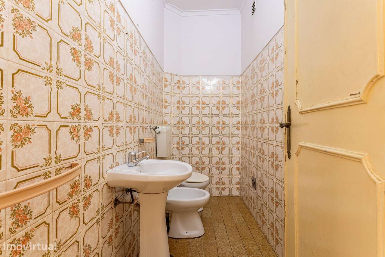 Apartamento T3 para Recuperação em Póvoa de Santo Adrião-6