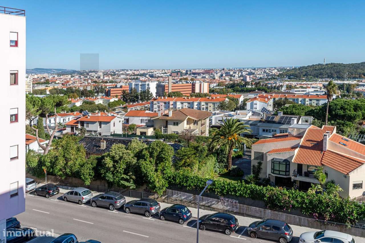 EXCELENTE T3 | PARCIALMENTE RENOVADO | QUINTA GRANDE - Av. dos Moinhos-33