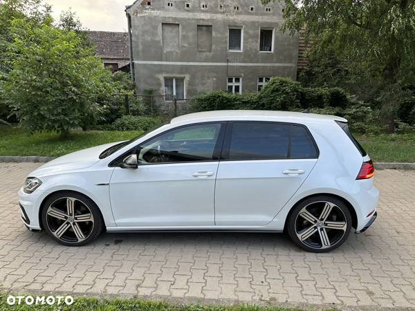 Volkswagen Golf - 19