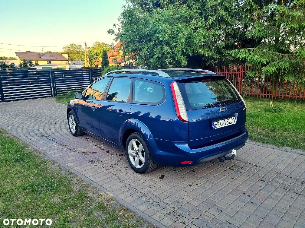 Ford Focus 1.6 TDCi Ambiente - 12