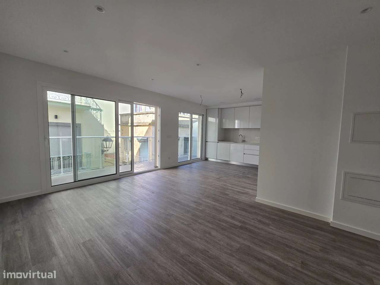 Apartamento T2 Novo | Nazaré | 100 m da Praia - Grande imagem: 3/17