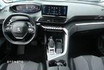 Peugeot 3008 1.2 PureTech Allure S&S EAT8 - 21