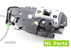 Fecho de porta Mercedes Classe CLA C118 A1770032999 - 2