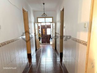 Moradia T4 localizada na Vila de Garvão, Concelho de Ourique - Grande imagem: 3/18