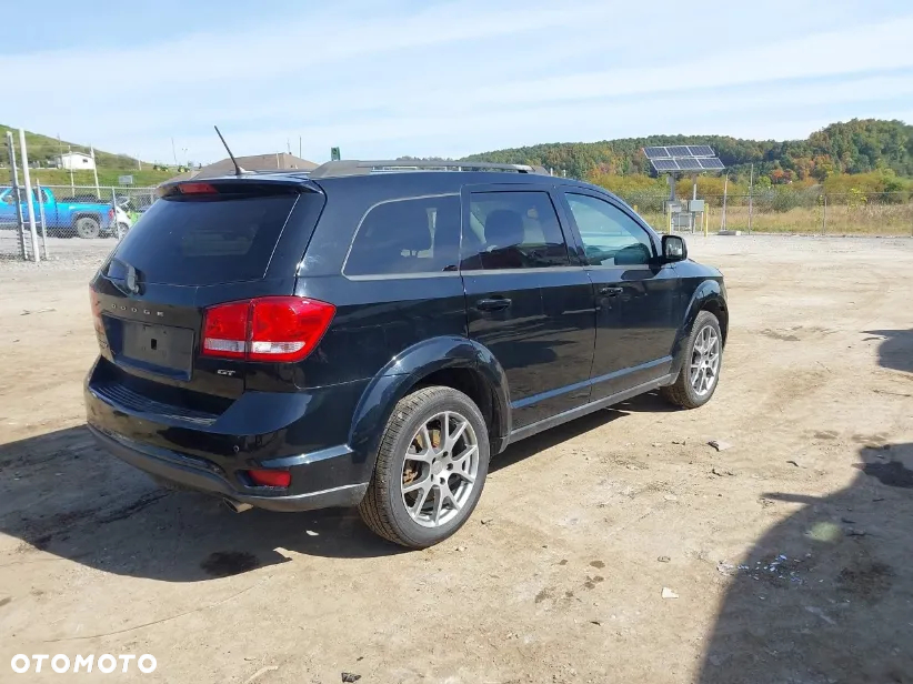 Dodge Journey - 4