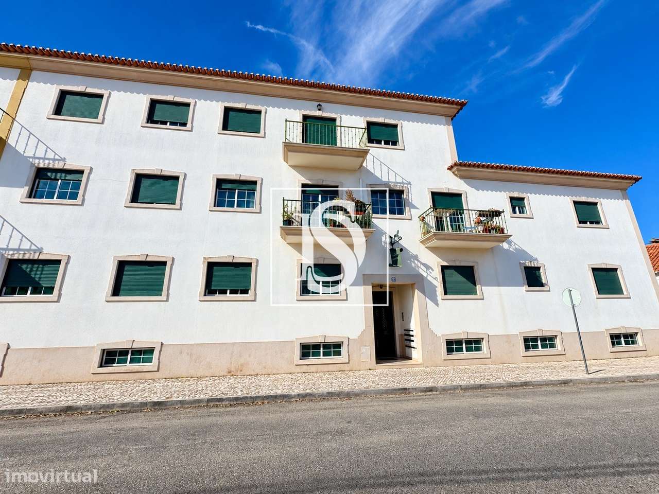 Apartamento T3 para venda na Golegã-0