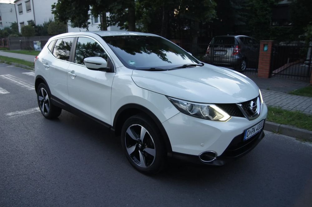 Nissan Qashqai II (2013-2021) 1.2 DIG-T 360 2017