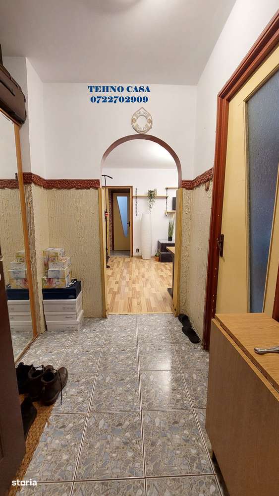 Titan, metrou 1 Decembrie la 800m, bloc reabilitat, stradal - Imagine principală: 4/18